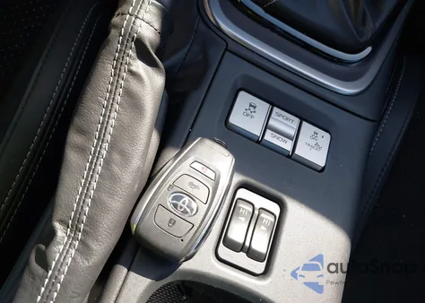 2025 Toyota Gr86 Premium z USA, uszkodzony, nr VIN JF1ZNBE13S8756583